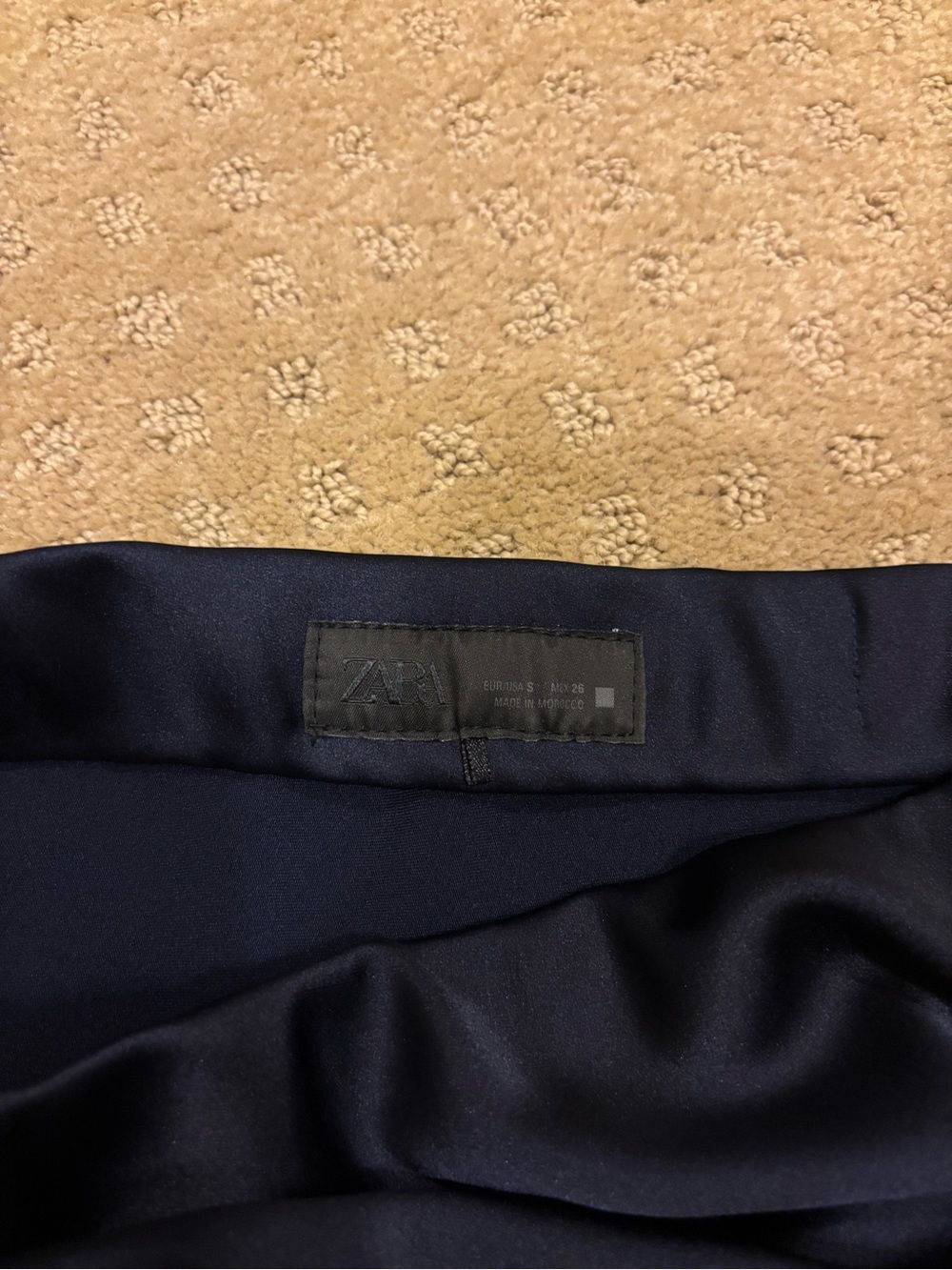 Zara Women’s Dark Navy silky shiny skinny maxi skirt elastic waist sz S